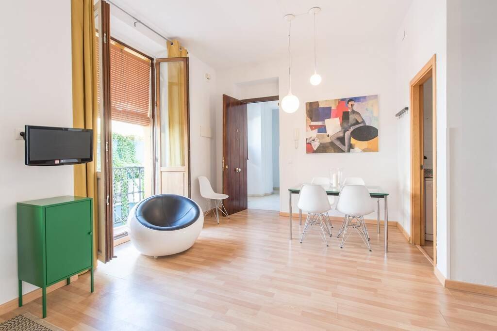 Pop Art, Apartamento Valvanera, Pleno Centro Sevilla Exterior foto